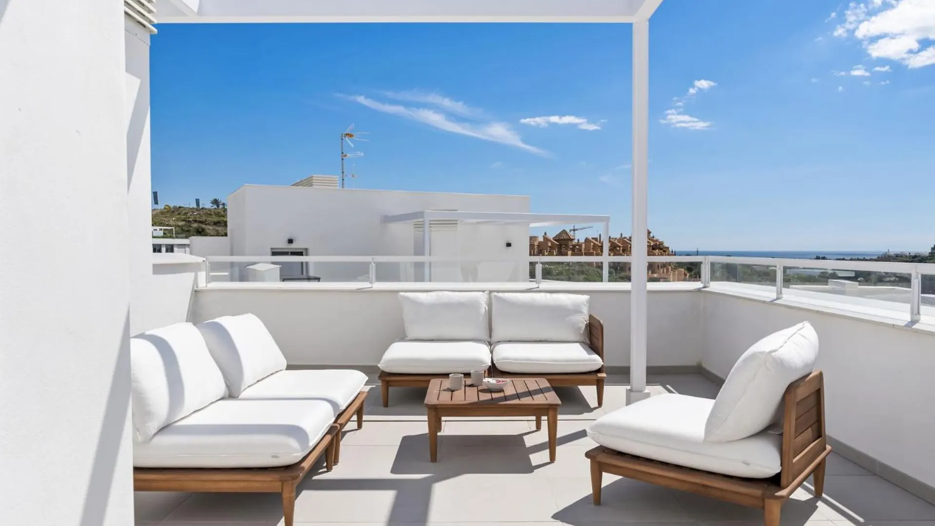 Vivi Homes - Feliz Estepona